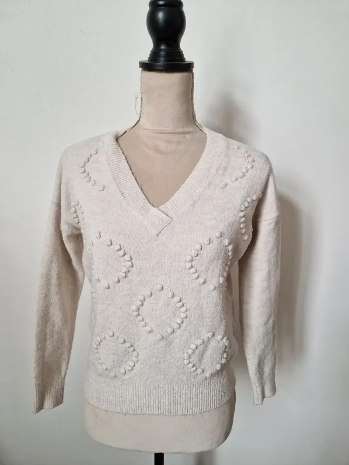 Pull pompon beige kiabi taille s