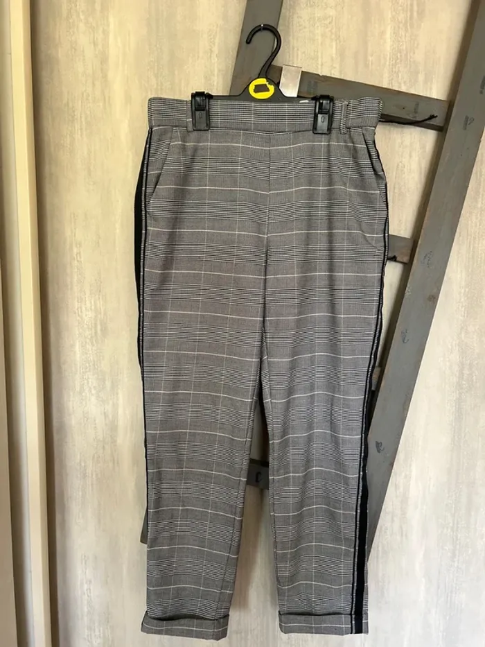 Pantalon carreaux Zara