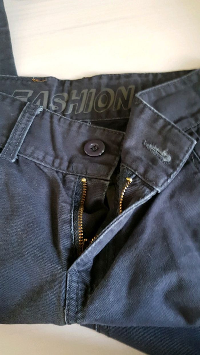 Pantalon gris fonce - photo numéro 3