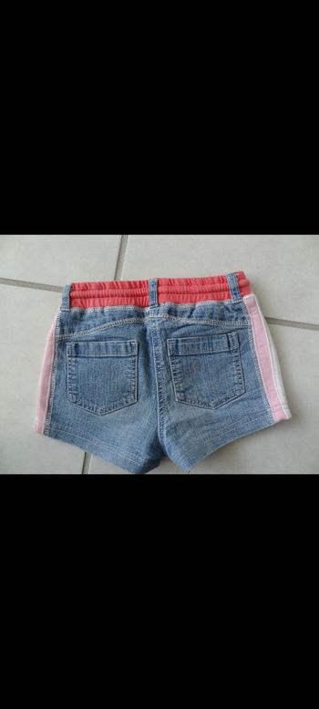 Short en jean T 5ans