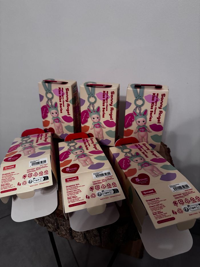 Sonny angels kiss kiss série edition saint Valentin - photo numéro 9