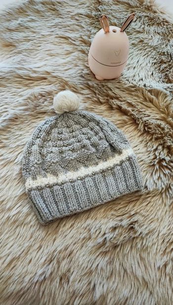 Bonnet gris blanc hiver fait main