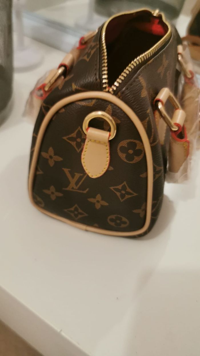 Sac LV intemporel et chic - photo numéro 4