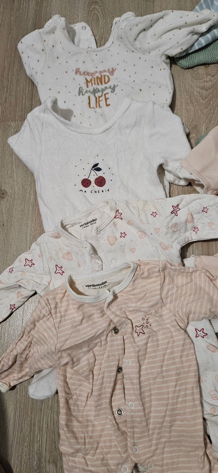 Lot vêtements bébé fille 1mois - photo numéro 6