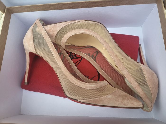 Escarpins Christian Louboutin Taille 37 - photo numéro 9