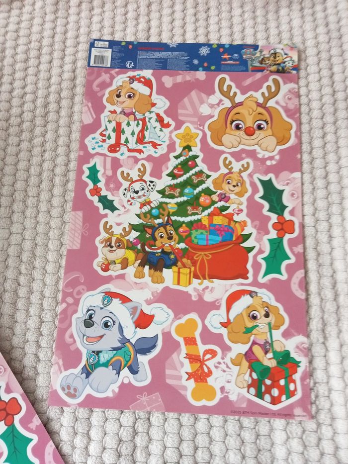 Fiche stickers fenêtre Noël Pat patrouille