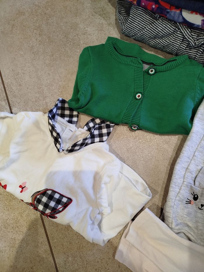 Lot vêtements fille taille 3 mois - photo numéro 3