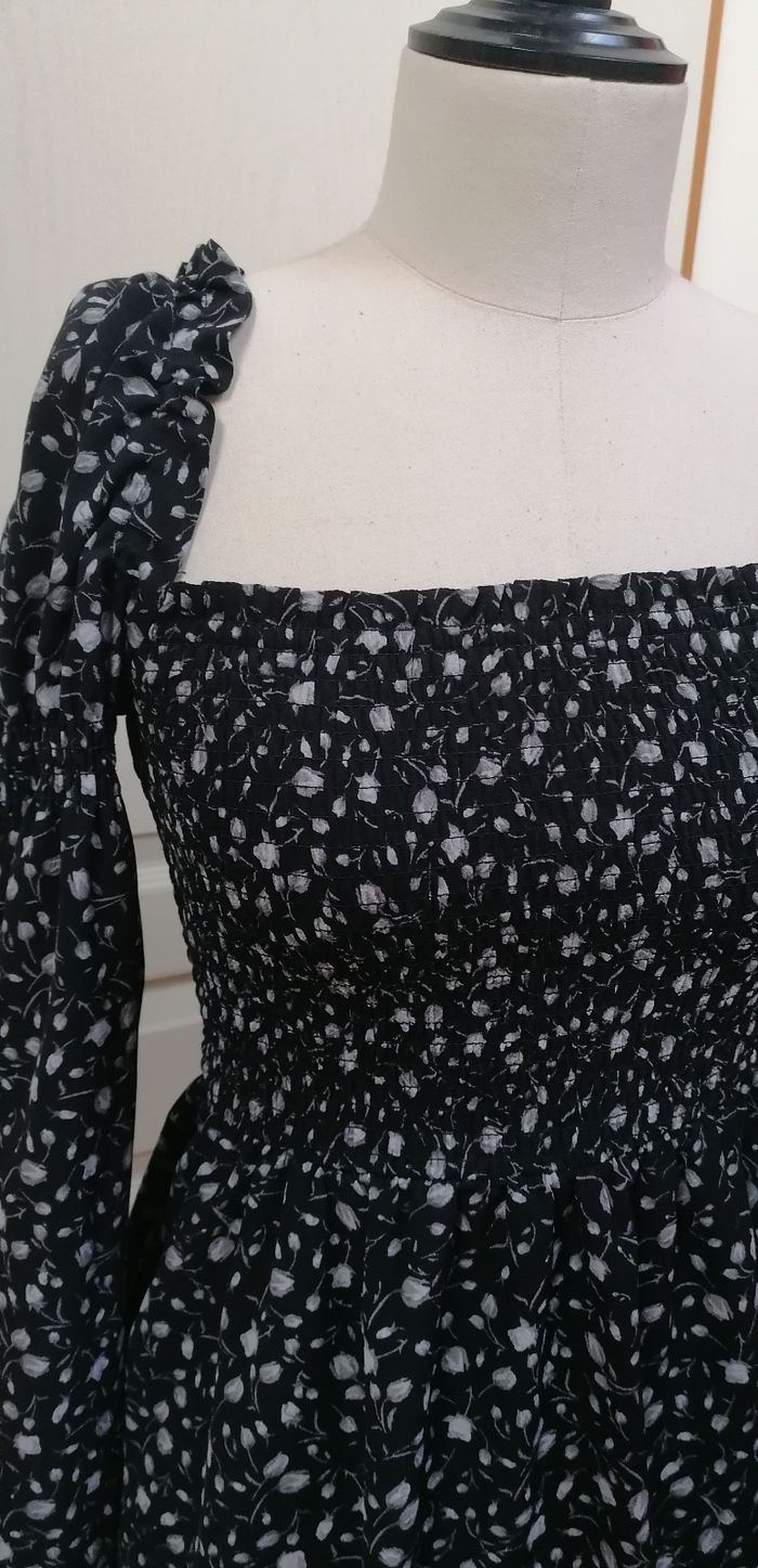 Robe imprimé fleurs femme taille S H&M - photo numéro 2