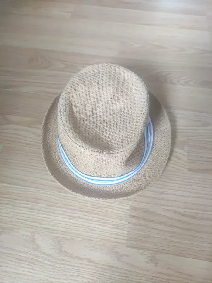 Chapeau de paille fille