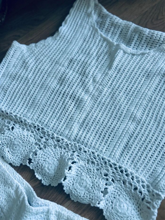 Jolie haut femme été en crochet maille bohème taille M
