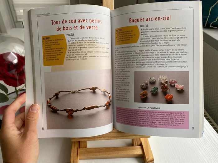 Lot de deux livres bijoux en perles - photo numéro 3