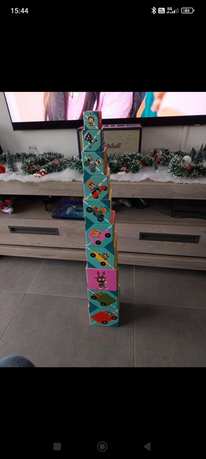 Cube a empiler djeco véhicules - photo numéro 2