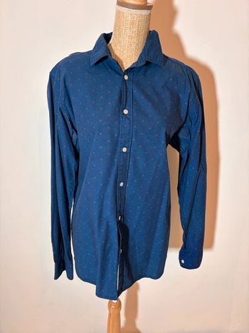 Chemise à motif rouge
