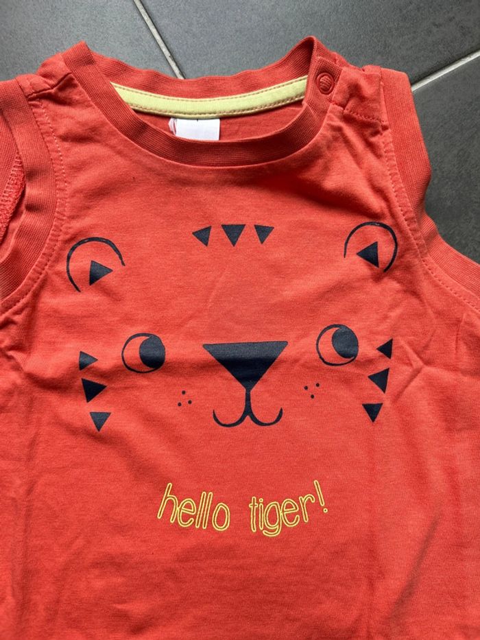 Ensemble 2 articles: t-shirt tigre sans manches débardeur et short été neuf c&a bébé garçon - photo numéro 2