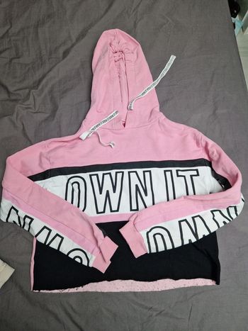 Sweat noir et rose jennyfer taille xs