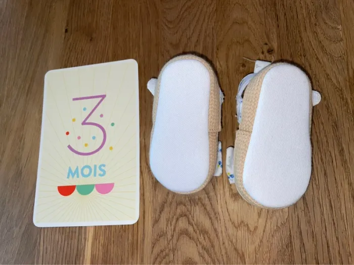 Chaussures bébé 3 mois - photo numéro 2