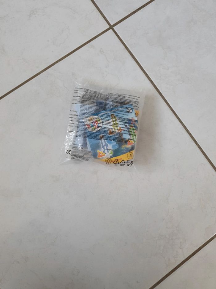 Jouet happy meal les croods Neuf