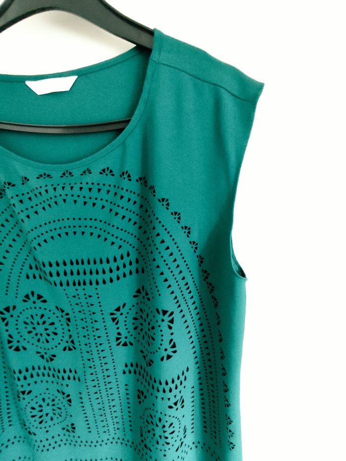 Blouse sans manches taille 40 - photo numéro 3