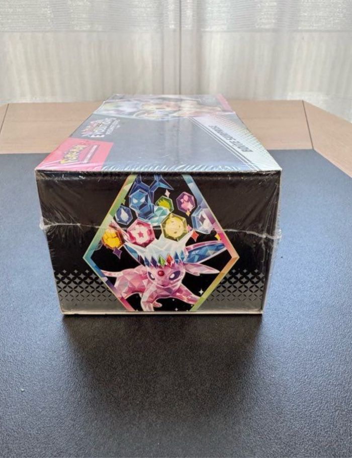 Coffret Surprise Pokémon Évolutions Prismatiques Écarlate et Violet EV8.5  Neuf et scellé Français - photo numéro 3