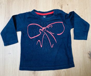 Tee-shirt manche longues fille 6 mois très bon état
