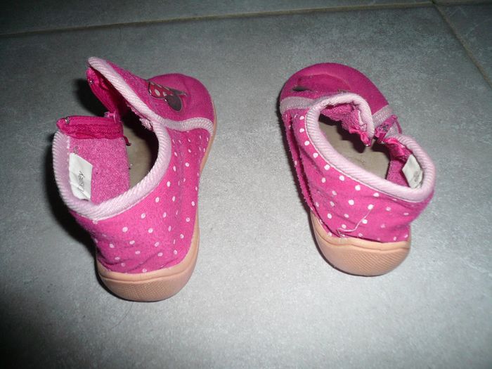 Pantoufle bébé 21 - photo numéro 2