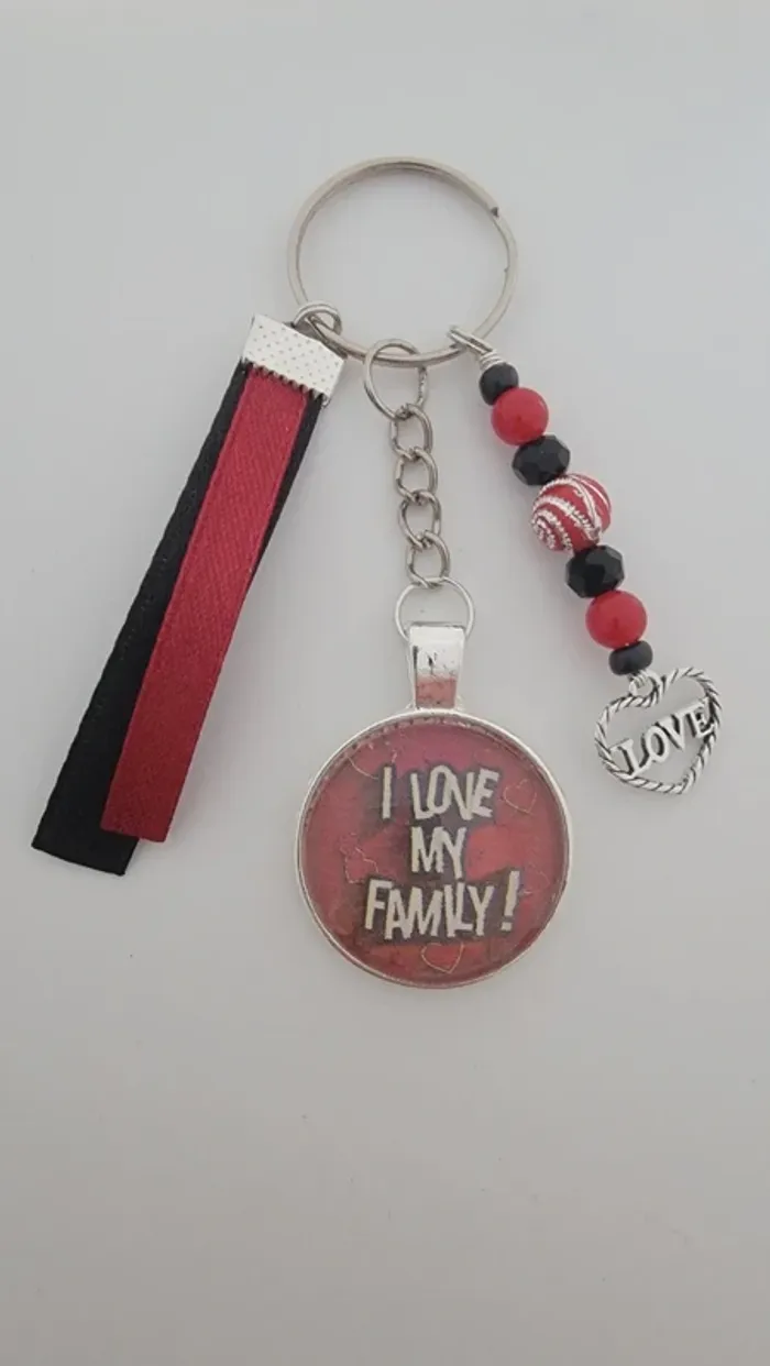 Cadeau famille, porte clé message bijoux de sac " i love my family"