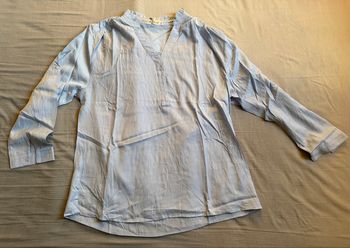 Blouse bleu ciel, Melya Melody, T2