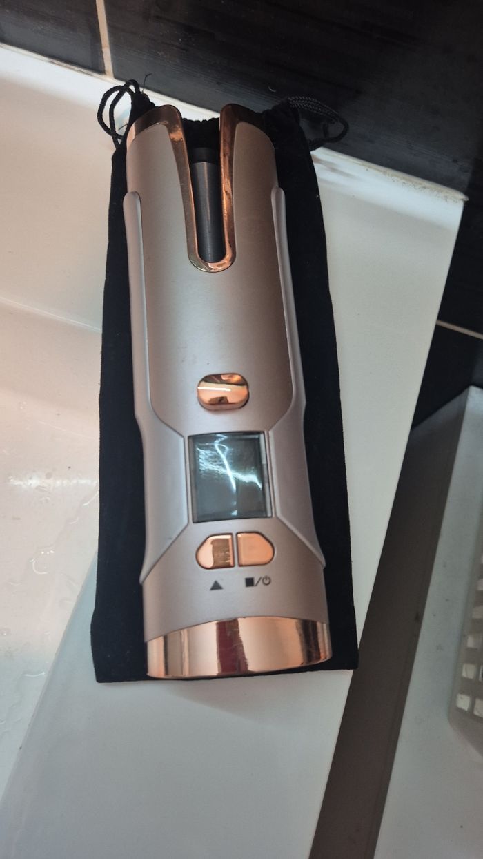 Boucleur cheveux neuf rose gold