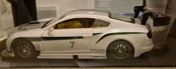 Voiture radiocommandée Bentley GT3 continental 1:24 - photo numéro 3
