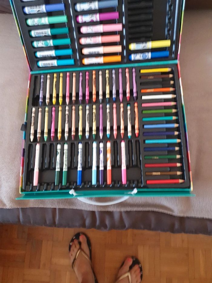 Mallette de coloriage - photo numéro 3