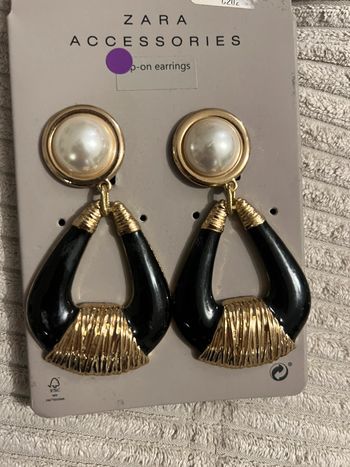 Boucle d’oreille Zara