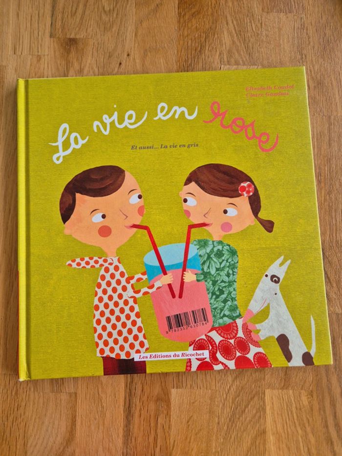 Livre La vie en gris / en rose - photo numéro 2