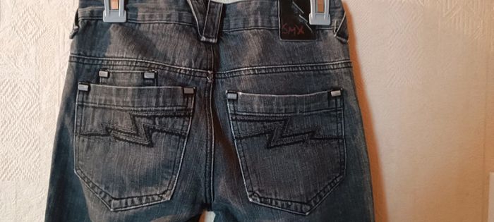 Jeans délavé gris fille 10 ans - photo numéro 4