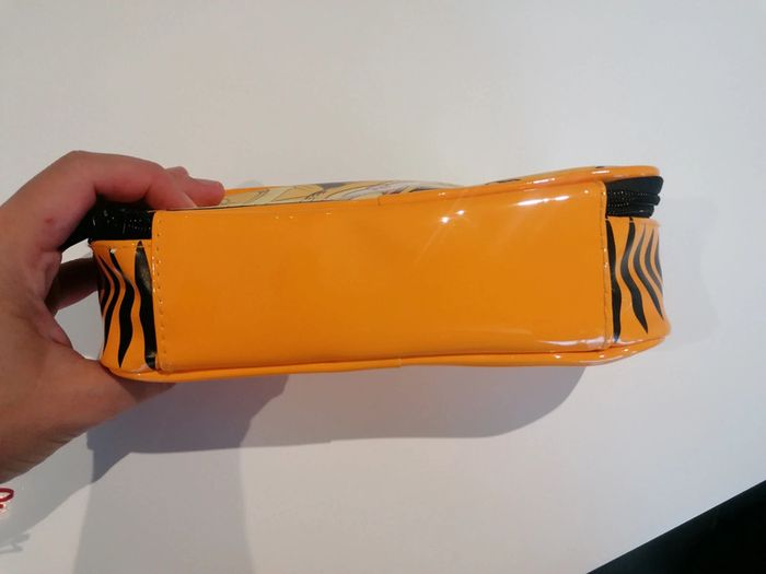 Trousse Garfield 🐱 - photo numéro 6