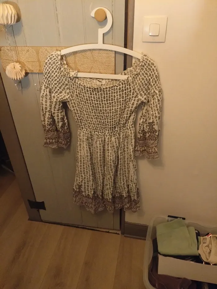 Robe multi positions : manches 3/4, bustier, bretelles - photo numéro 3