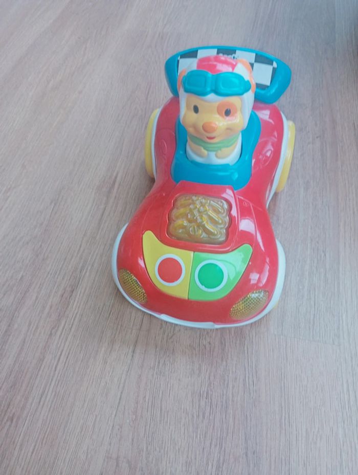 Chien Tut Tut bolide VTech