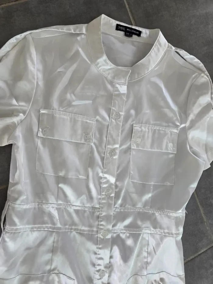 Robe blanche en soie - photo numéro 2