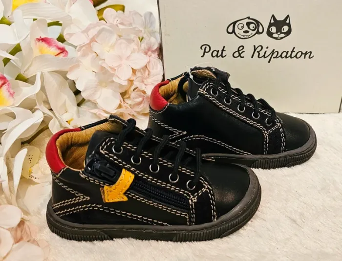 Chaussures Bottines Cuir Zip Pat et Ripaton T22