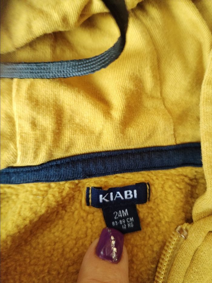Sweat à capuche Kiabi, taille 24 mois - photo numéro 2