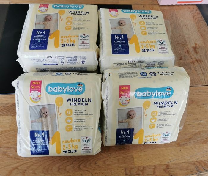 Lot de couches babylove taille 1