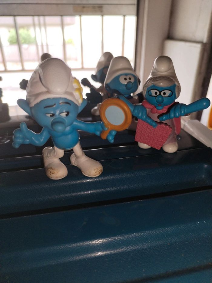 Lot de 10 petites figurines de schtroumpfs - photo numéro 9