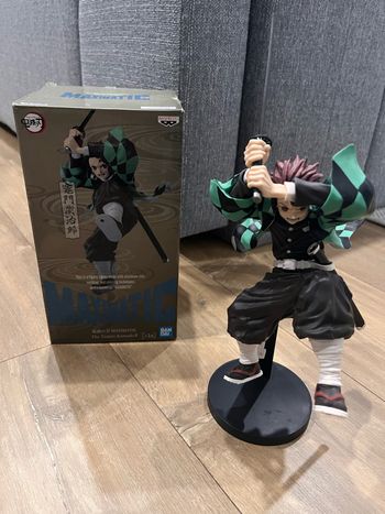 Figurine démon slayer bandai