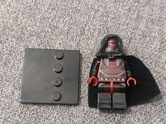 Star Wars Darth Revan + socle - Figurine Compatible - photo numéro 3