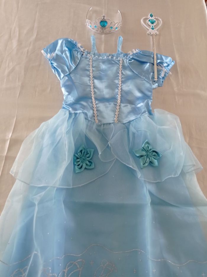 Déguisement princesse bleu étoile 5-6ans