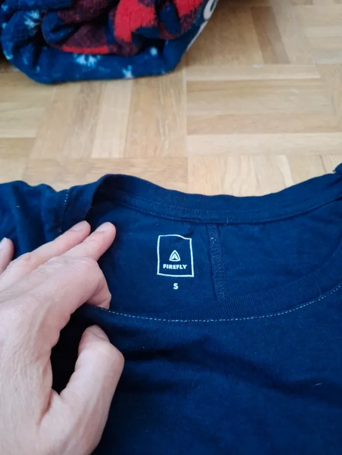 Tee shirt bleu marine - photo numéro 3