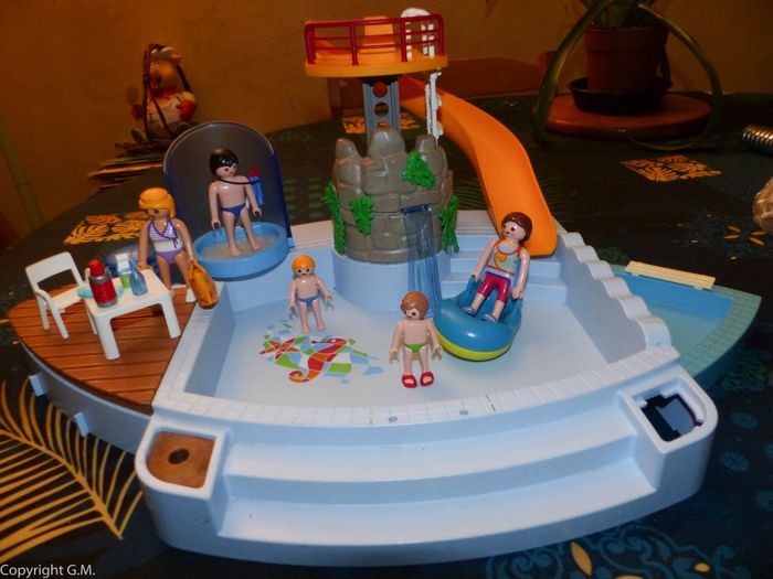 Lot playmobils la grande piscine avec toboggan - photo numéro 2