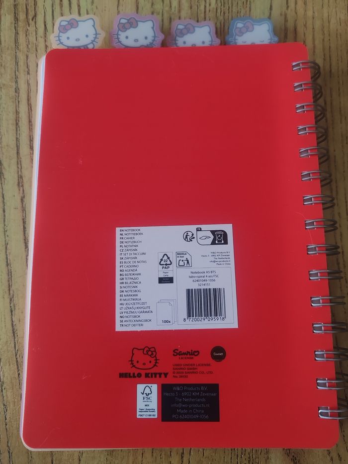 Cahier hello Kitty - photo numéro 2