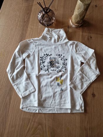 T shirt Col roulé lulu castagnette 8 ans
