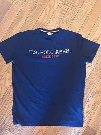 Pull polo homme en très bonne état