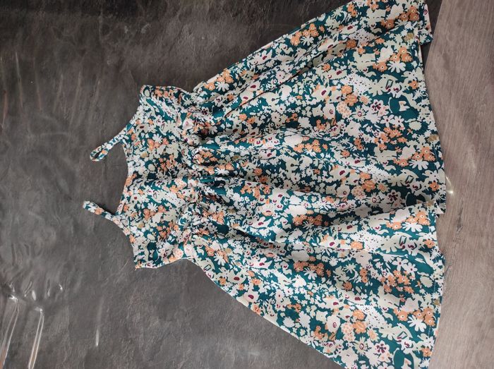 Robe.